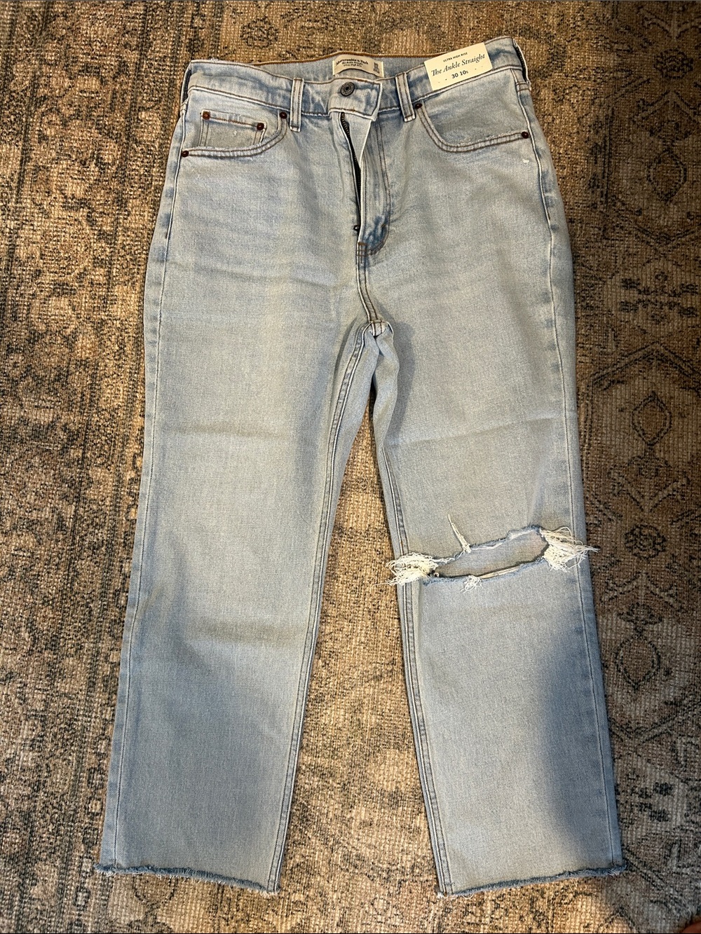Abercrombie & Fitch The Ankle Straight Ultra High Rise Jeans